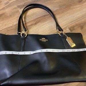 Brand New Coach Ava Black With Gold Hardware Crossgrain Leather Tote F57526